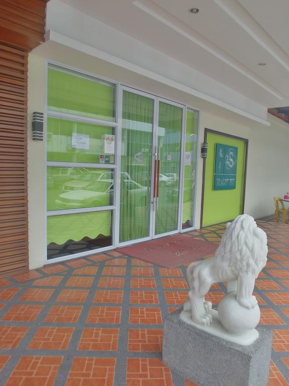 Dragon Inn Miri Kültér fotó